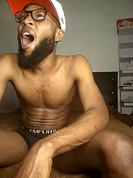 FreakyKaigrey online show from 12/18/25, 02:49