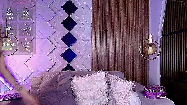 Matti sofia  online show from 11/06/25, 07:07