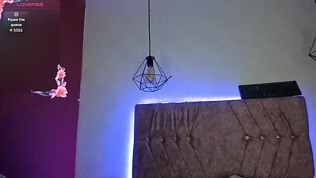 Mia lopez 1 online show from 02/02/26, 11:09