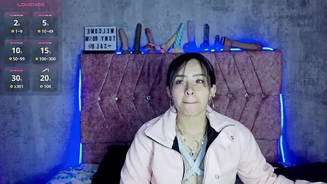 Mia lopez 1 online show from 05/12/26, 09:48