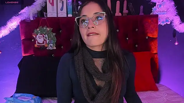 Snapshot of Cony_l chatting on 12/18/25, 11:36 Cony l online show from 12/18/25, 11:36