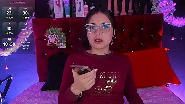 Snapshot of Cony_l chatting on 12/20/25, 11:24 Cony l online show from 12/20/25, 11:24