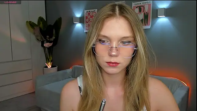 linakorvin online show from 12/04/25, 01:32