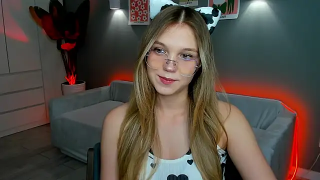 linakorvin online show from 11/23/25, 01:10