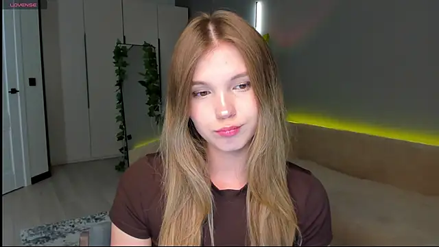 linakorvin online show from 04/14/26, 01:27