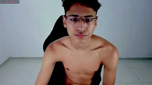 Im david02 online show from 04/08/26, 01:12