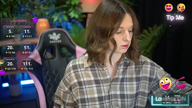 xoxo molly online show from 11/30/25, 09:59