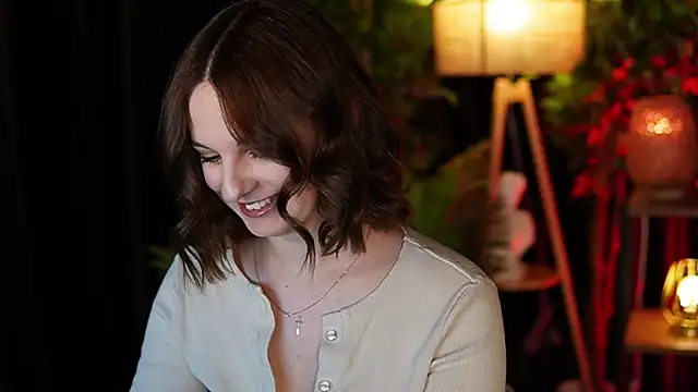 xoxo molly online show from 10/03/25, 01:34