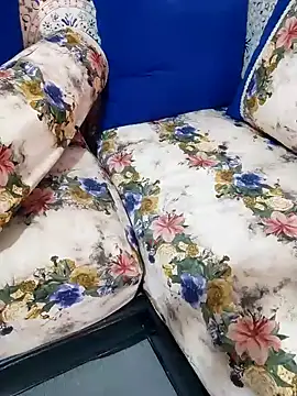 Rihame07 online show from 11/09/25, 12:20