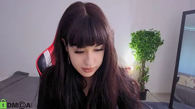 Snapshot of Erika_peach chatting on 10/07/25, 02:29 Erika peach online show from 10/07/25, 02:29