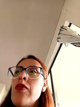 Jade 1-9 online show from 12/02/25, 03:36