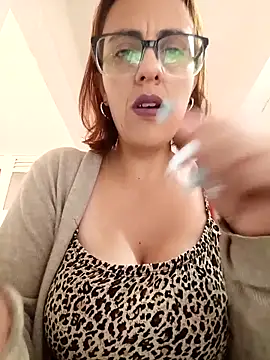 Jade 1-9 online show from 02/23/26, 04:07