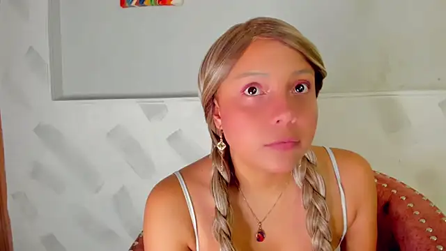 Molly Logan online show from 02/09/26, 08:29