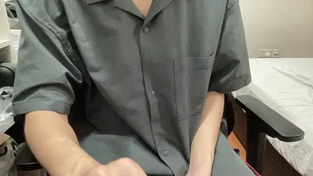 16hornydog online show from 11/08/25, 05:16