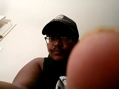 Snapshot of OG_ChunkMeat chatting on 10/06/25, 02:24 OG ChunkMeat online show from 10/06/25, 02:24