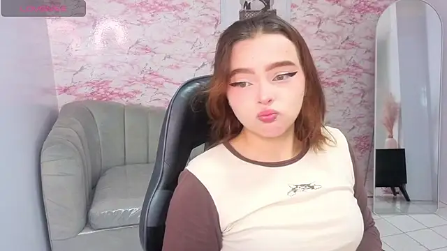 mia foster t online show from 02/14/26, 01:22