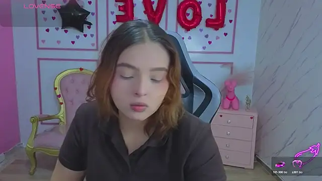 mia foster t online show from 04/02/26, 01:07