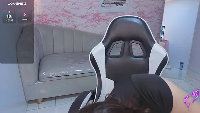 mia foster t online show from 02/27/26, 01:22