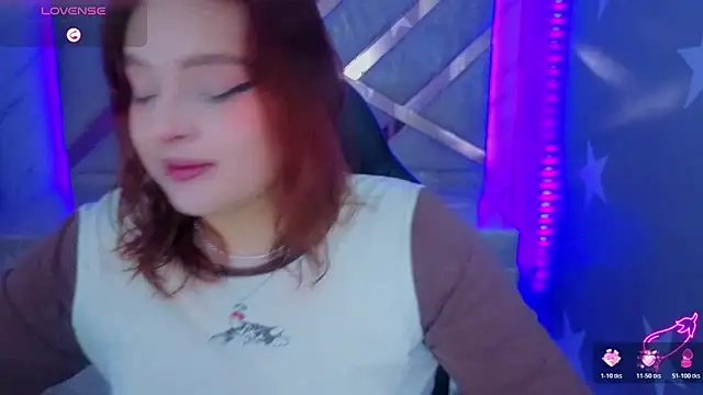 Snapshot of mia_foster_t chatting on 06/01/26, 01:11 mia foster t online show from 06/01/26, 01:11