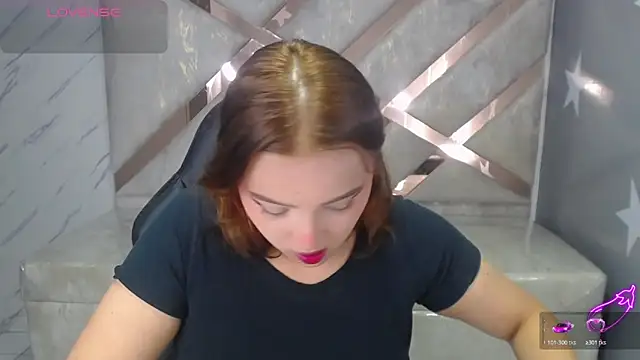 mia foster t online show from 04/08/26, 01:12