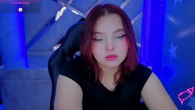 Snapshot of mia_foster_t chatting on 06/03/26, 02:33 mia foster t online show from 06/03/26, 02:33
