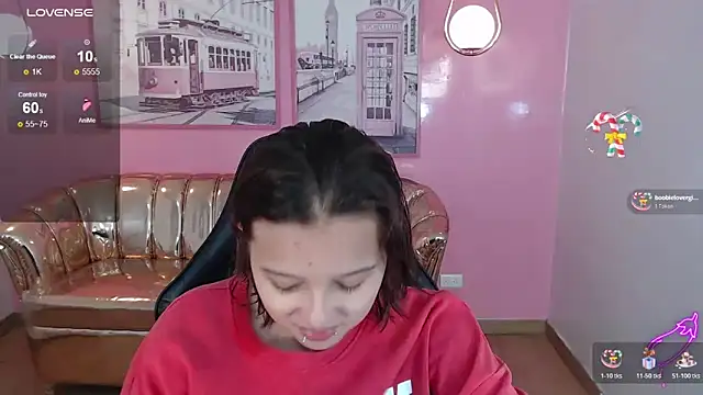 Snapshot of mia_foster_t chatting on 11/26/25, 01:00 mia foster t online show from 11/26/25, 01:00