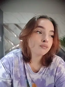 mia foster t online show from 03/18/26, 01:46