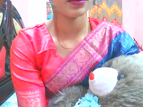 night queeen7 online show from 12/17/25, 07:30