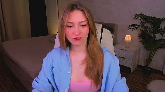 AngelAnabelle online show from 10/24/25, 08:30