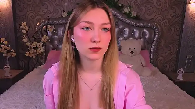 AngelAnabelle online show from 03/14/26, 08:26