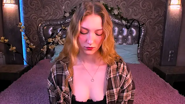 AngelAnabelle online show from 11/24/25, 08:09