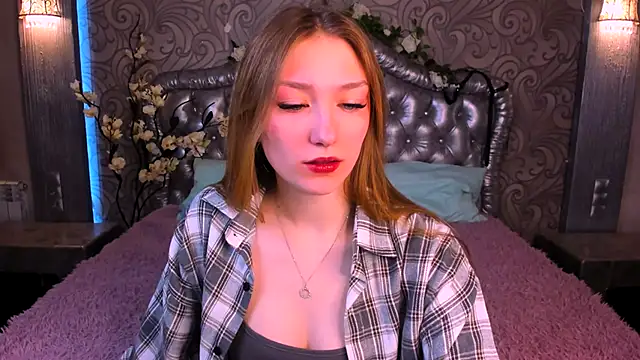 AngelAnabelle online show from 11/28/25, 09:04