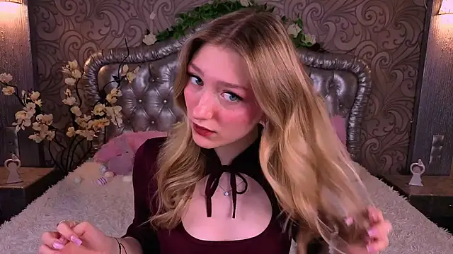 AngelAnabelle online show from 03/28/26, 08:43