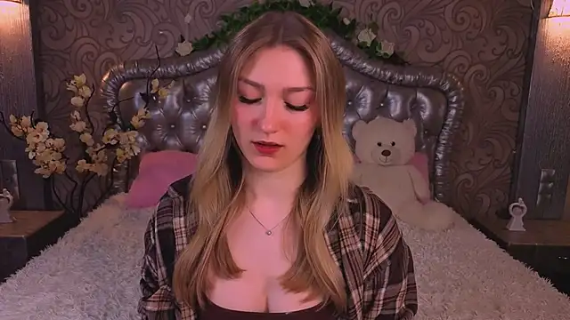 AngelAnabelle online show from 03/19/26, 09:59