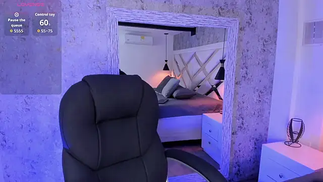 Vanessa Rain  online show from 04/10/26, 06:59