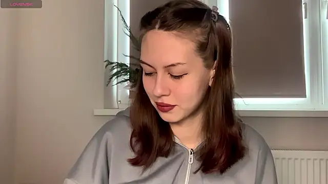 Nayra flash online show from 04/10/26, 08:54