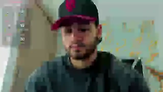 Snapshot of ElianKeiser chatting on 02/10/26, 03:00 ElianKeiser online show from 02/10/26, 03:00