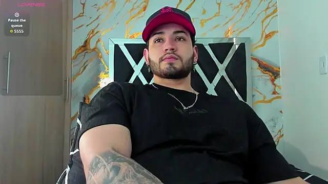 Snapshot of ElianKeiser chatting on 02/04/26, 02:34 ElianKeiser online show from 02/04/26, 02:34