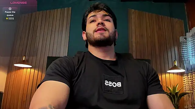 Snapshot of ElianKeiser chatting on 01/17/26, 12:31 ElianKeiser online show from 01/17/26, 12:31