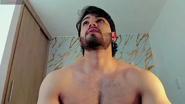 Snapshot of ElianKeiser chatting on 02/17/26, 01:52 ElianKeiser online show from 02/17/26, 01:52