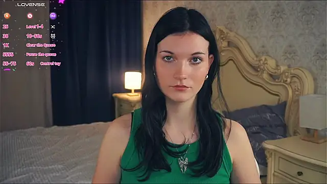 Snapshot of BettieBourque chatting on 11/24/25, 06:08 BettieBourque online show from 11/24/25, 06:08