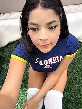 ArieliciousXXX online show from 04/25/26, 01:14