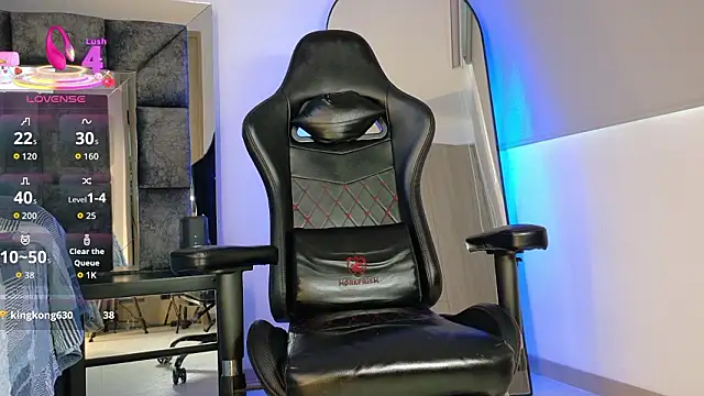 johnjaguar1  online show from 03/13/26, 03:17