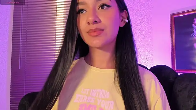 anne leee online show from 04/06/26, 01:34