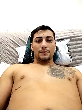 gooddboy01 online show from 11/08/25, 09:51