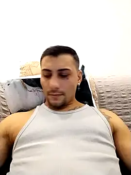 gooddboy01 online show from 11/13/25, 07:40