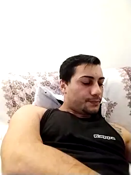 gooddboy01 online show from 04/04/26, 08:26