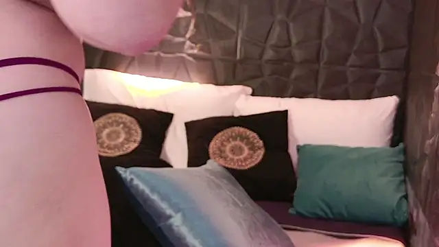 Hurrem99 online show from 10/10/25, 08:09