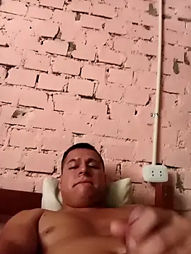 Alex321Flores online show from 04/11/26, 07:17