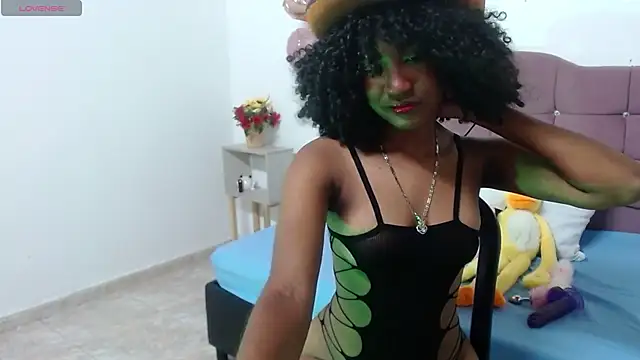 Cherry BloomK online show from 11/19/25, 02:28